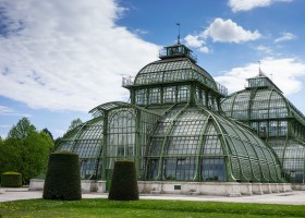 Schönbrunn Palace - Palm House (c) Usinglight pixabay.com